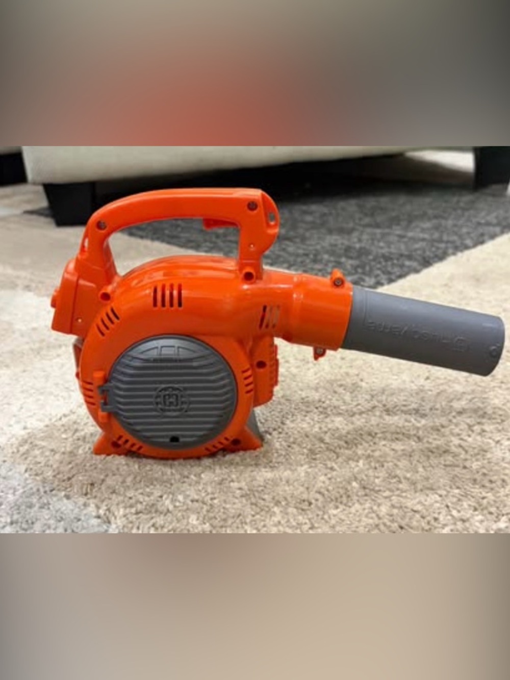 CHILDRENS TOY Husqvarna 125B Battery Operated TOY Leaf Blower